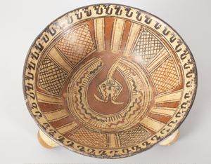 Image of Tripod Rattle Bowl