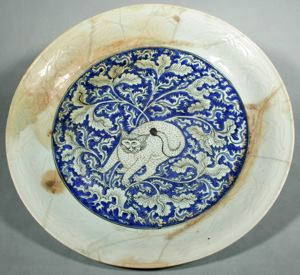Image of Dish with Cat